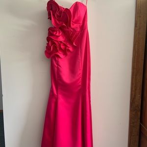 Gorgeous bright pink strapless mermaid dress